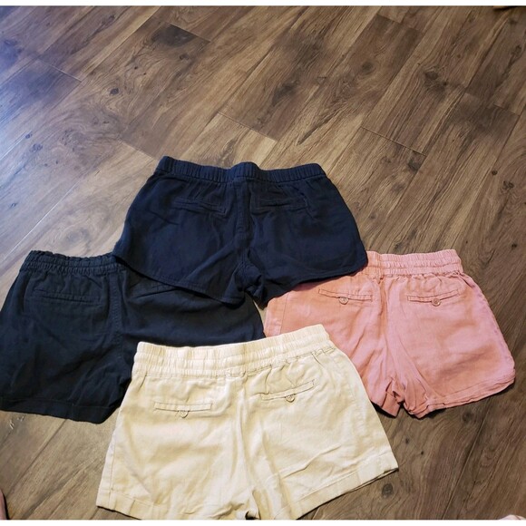 Shorts  Assorted Lot of 4 Women's  Old Navy / Love Tree Sz S - Picture 2 of 7